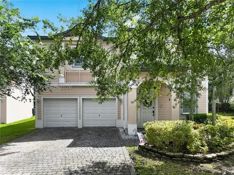 285 NE 32nd Terrace Homestead FL 33033