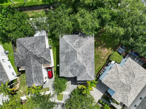 285 NE 32nd Terrace Homestead FL 33033