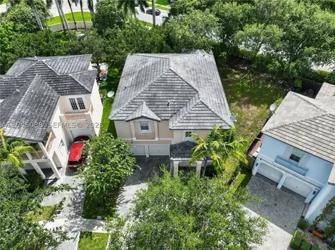 285 NE 32nd Terrace Homestead FL 33033