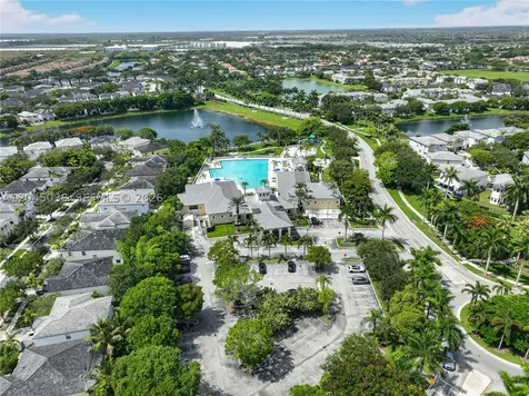 285 NE 32nd Terrace Homestead FL 33033