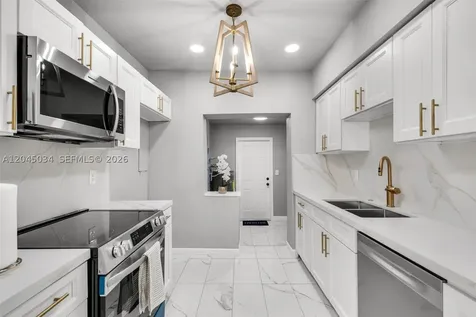 1246 Fisherman Street Opa-Locka FL 33054