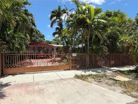 4935 SW 101st Avenue Miami FL 33165