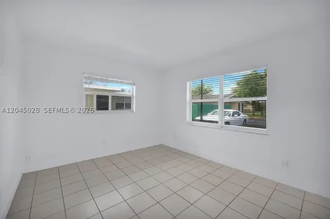 6890 SW 5th Street Margate FL 33068