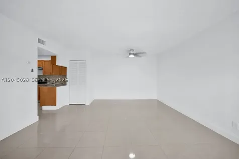6890 SW 5th Street Margate FL 33068