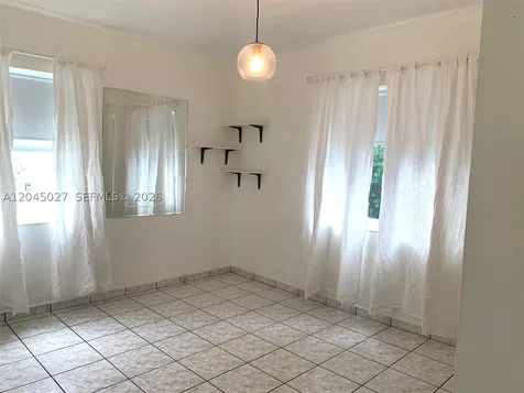2131 Arthur Street Hollywood FL 33020