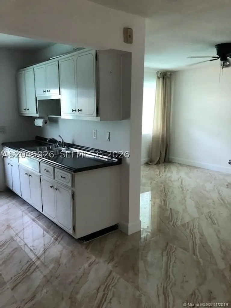 1715 Wiley Street Hollywood FL 33020