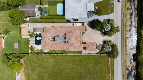 2835 SW 132nd Avenue Miami FL 33175