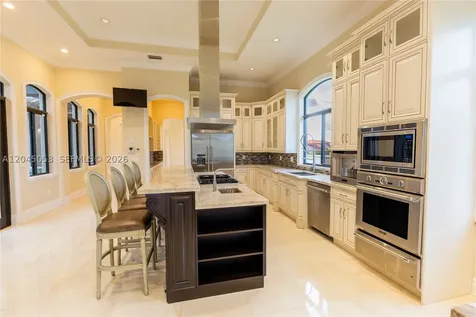 2835 SW 132nd Avenue Miami FL 33175