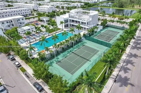 6319 NW 105 Court Doral FL 33178