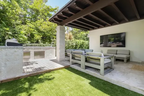 3908 Anderson Road Coral Gables FL 33134