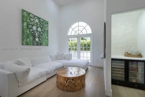 3908 Anderson Road Coral Gables FL 33134