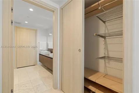 1000 E Brickell Plaza Miami FL 33131