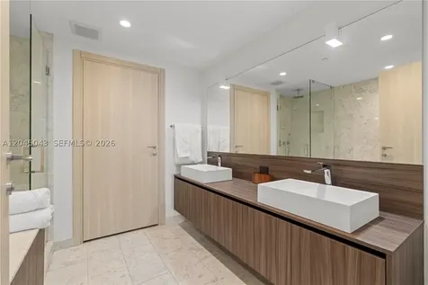 1000 E Brickell Plaza Miami FL 33131