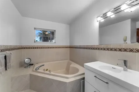 9900 SW 62nd Street Miami FL 33173