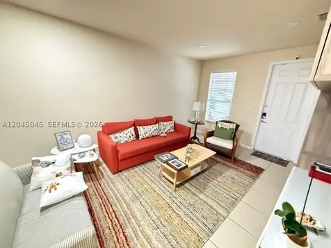 9572 SW 169th Place Miami FL 33196