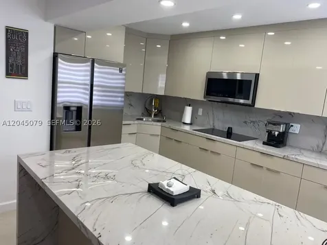 1560 W 46th Street Hialeah FL 33012