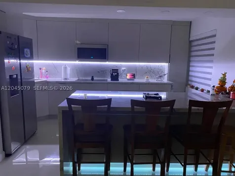 1560 W 46th Street Hialeah FL 33012