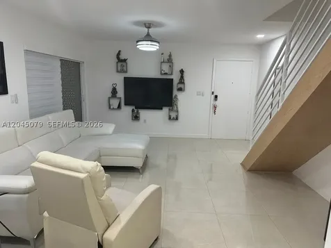 1560 W 46th Street Hialeah FL 33012