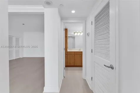 401 69th Street Miami Beach FL 33141