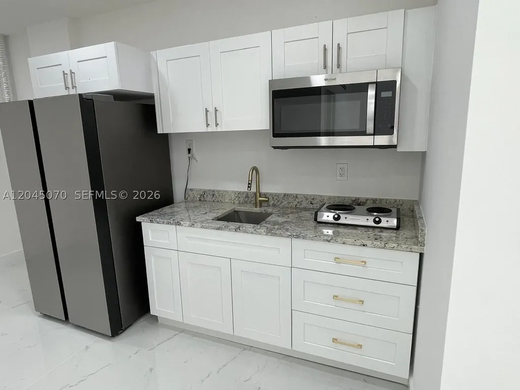 15975 SW 109th Street Miami FL 33196