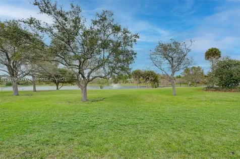 15975 SW 109th Street Miami FL 33196