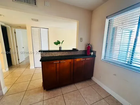 197 Lakeview Drive Weston FL 33326