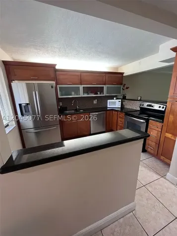 197 Lakeview Drive Weston FL 33326