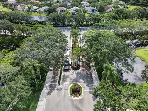 1520 Seabay Road Weston FL 33326