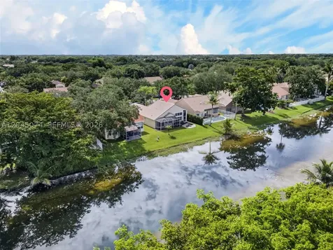 1520 Seabay Road Weston FL 33326