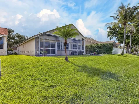 1520 Seabay Road Weston FL 33326