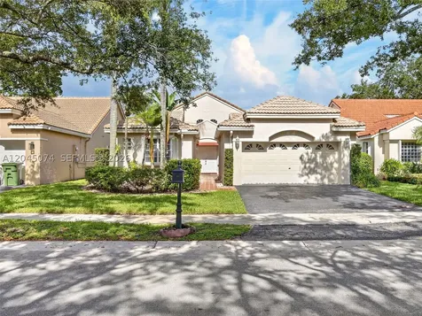 1520 Seabay Road Weston FL 33326