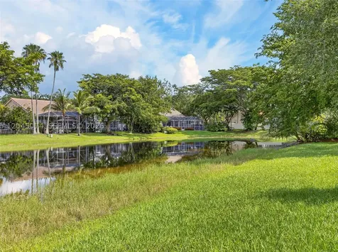 1520 Seabay Road Weston FL 33326