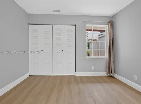 1520 Seabay Road Weston FL 33326