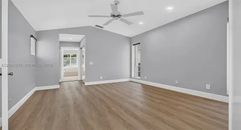 1520 Seabay Road Weston FL 33326