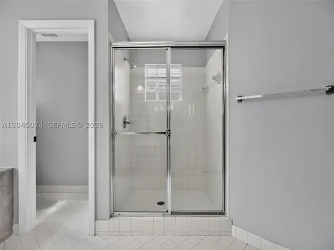 1520 Seabay Road Weston FL 33326
