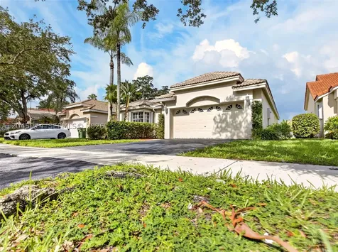 1520 Seabay Road Weston FL 33326