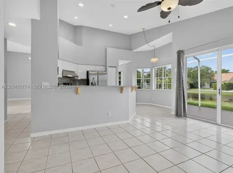1520 Seabay Road Weston FL 33326