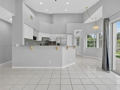 1520 Seabay Road Weston FL 33326