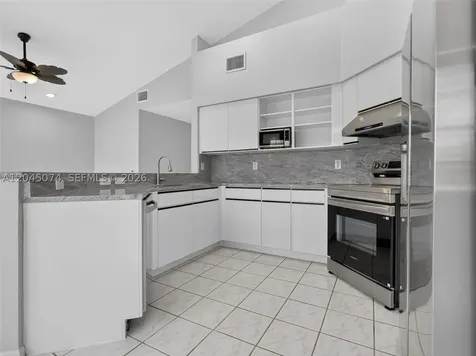 1520 Seabay Road Weston FL 33326