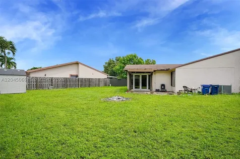 9786 SW 147th Court Miami FL 33196
