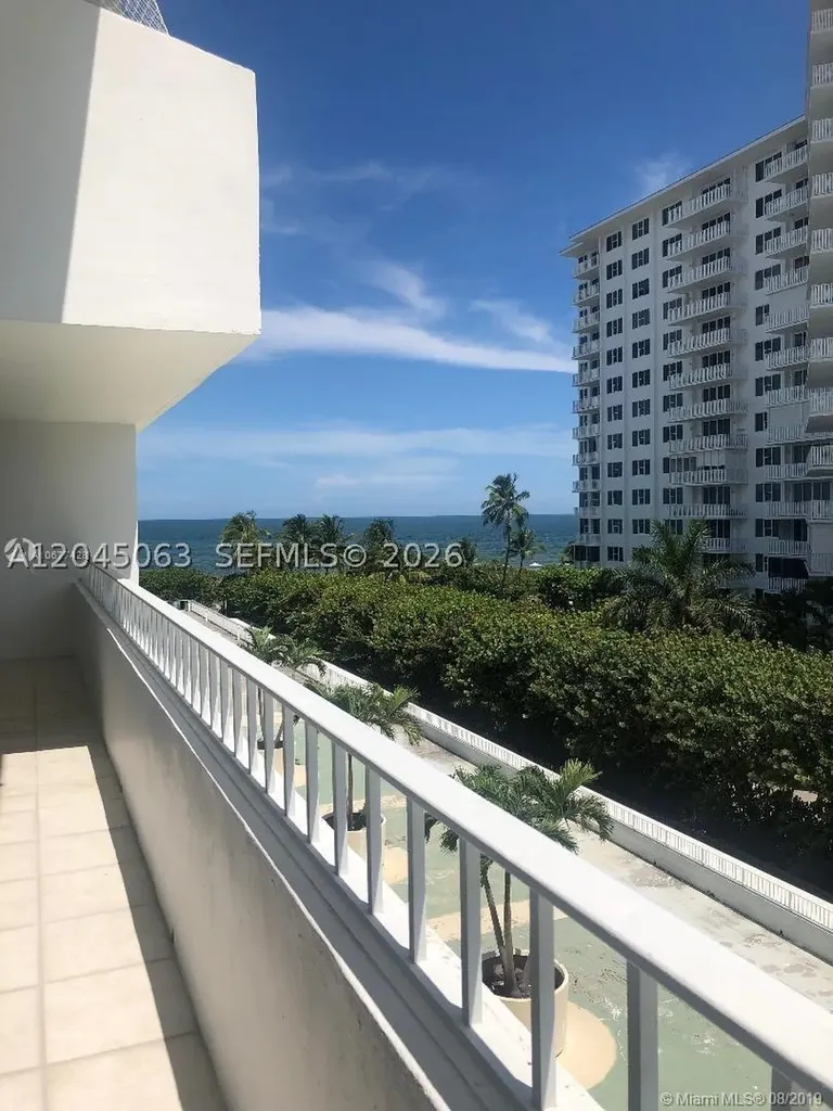 199 Ocean Lane Drive Key Biscayne FL 33149