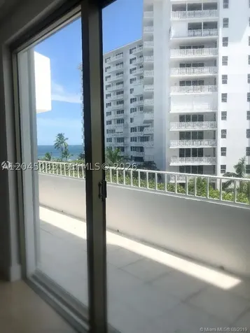 199 Ocean Lane Drive Key Biscayne FL 33149