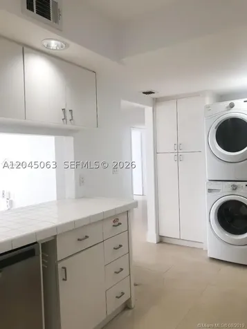 199 Ocean Lane Drive Key Biscayne FL 33149
