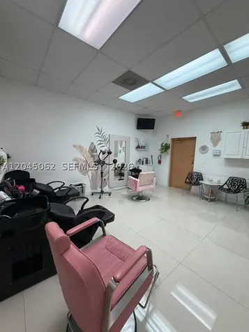 10465 SW 40th Street Miami FL 33165