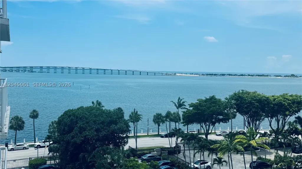 1440 Brickell Bay Drive Miami FL 33131