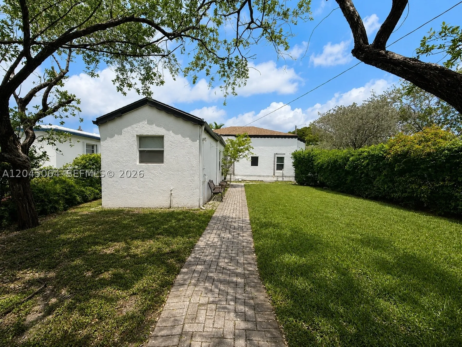 1700 Dewey Street Hollywood FL 33020