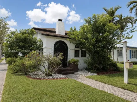 1700 Dewey Street Hollywood FL 33020