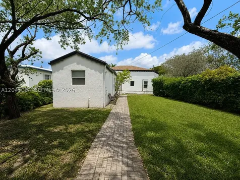 1700 Dewey Street Hollywood FL 33020