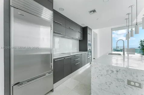 900 Biscayne Boulevard Miami FL 33132