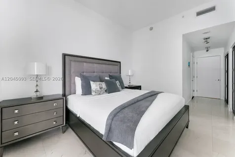 900 Biscayne Boulevard Miami FL 33132